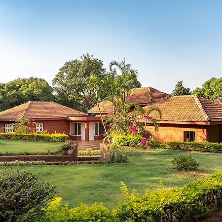 Saffronstays Garnet House Mahabaleshwar Bagian luar foto