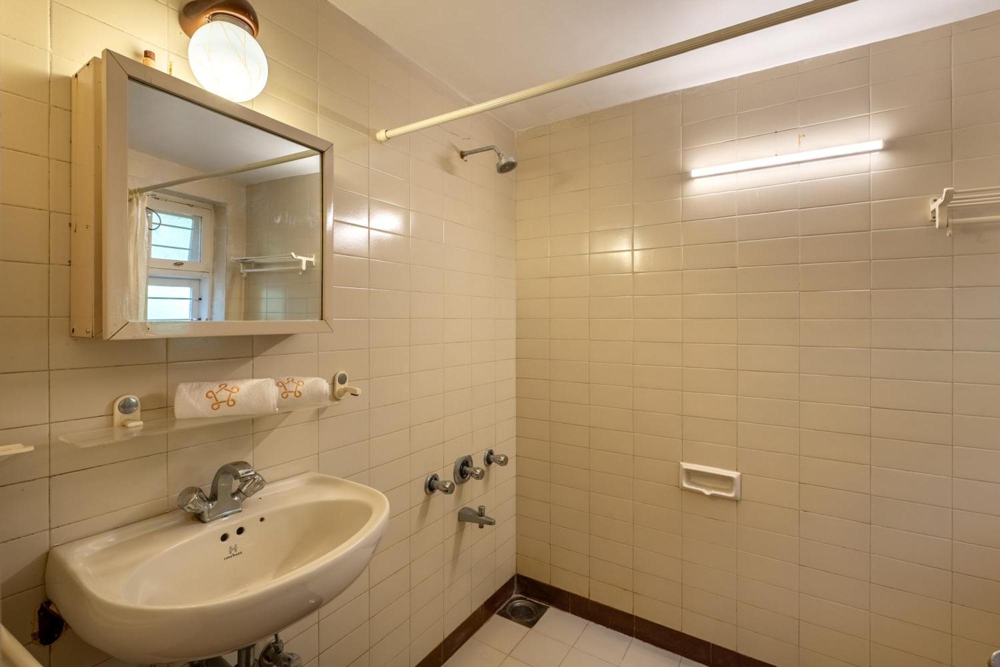 Saffronstays Garnet House Mahabaleshwar Bagian luar foto