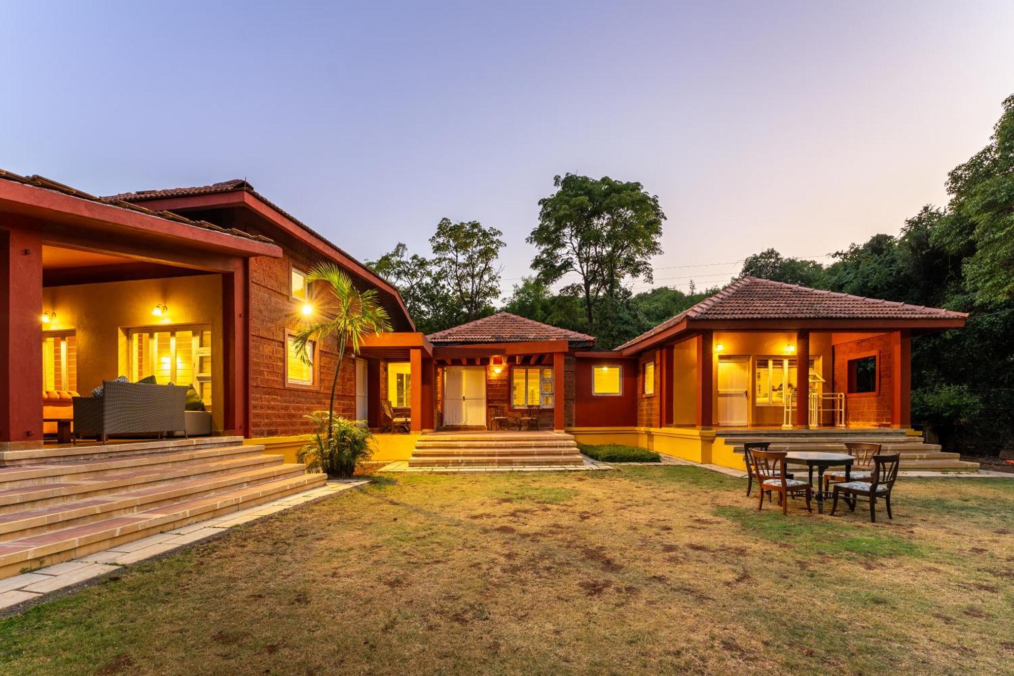 Saffronstays Garnet House Mahabaleshwar Bagian luar foto