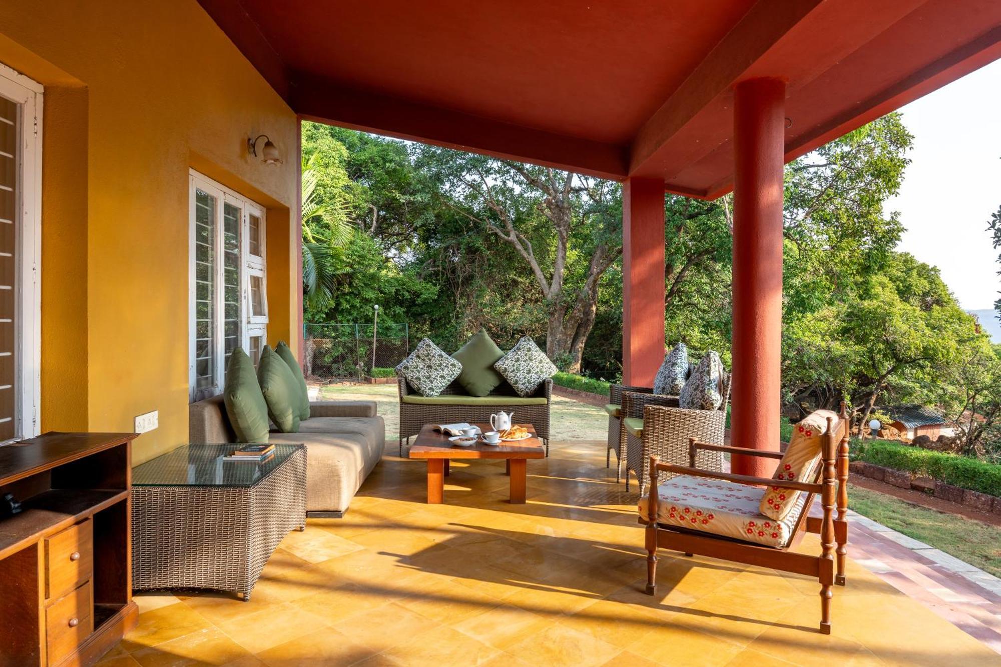 Saffronstays Garnet House Mahabaleshwar Bagian luar foto